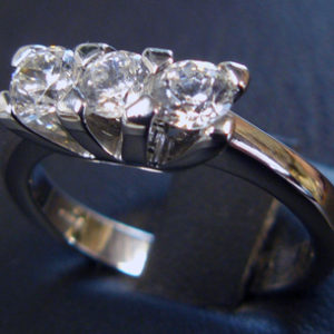 tri1022c